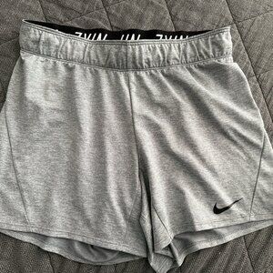 Nike Women's XS Shorts, light grey